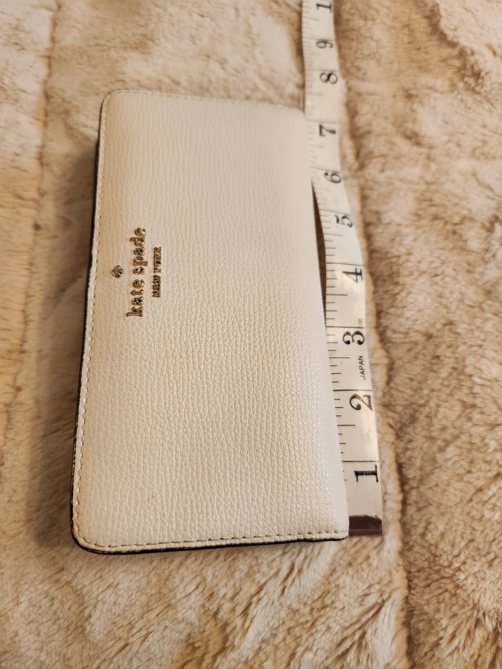 Kate Spade New York Off White / Cream Leather Wallet, Card Cash Coin Slots EUC